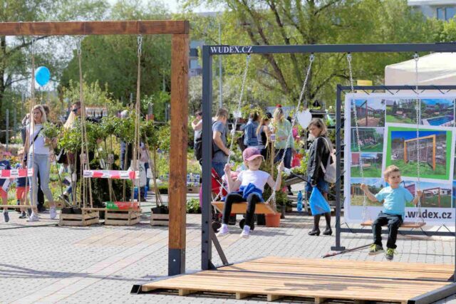 Venku na výstavišti v Letňanech si přijdou na své i děti