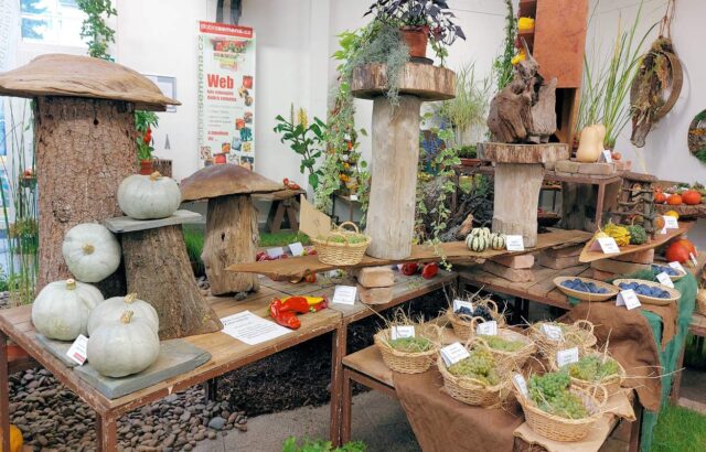 Expozice časopisu ZahrádkáŘ a ČZS