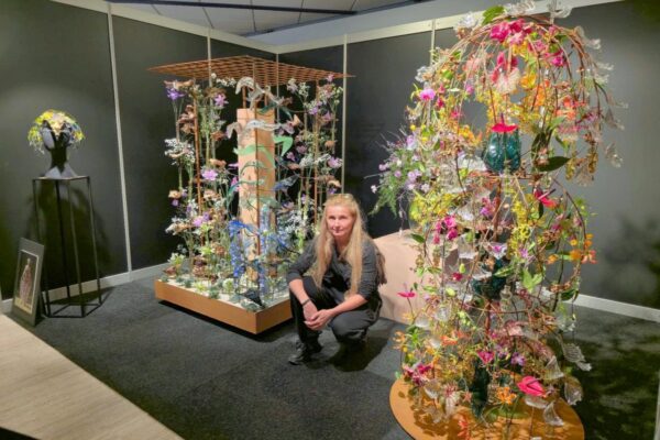 Práce Karolíny Žáčkové na World Cup Floral Art 2025 v Haagu