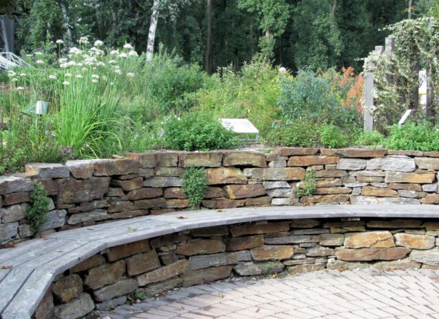 Krásné posezení v zahradě