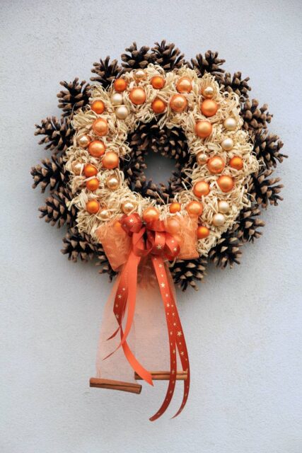 Šišky ve vánoční floristice