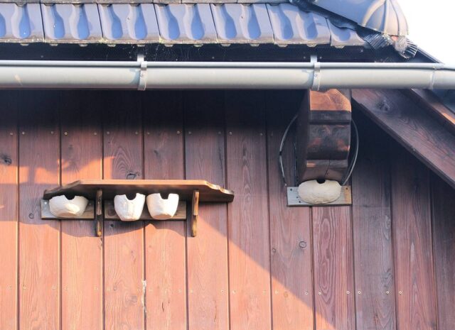 Ptačí budky mohou mít i keramickou variantu