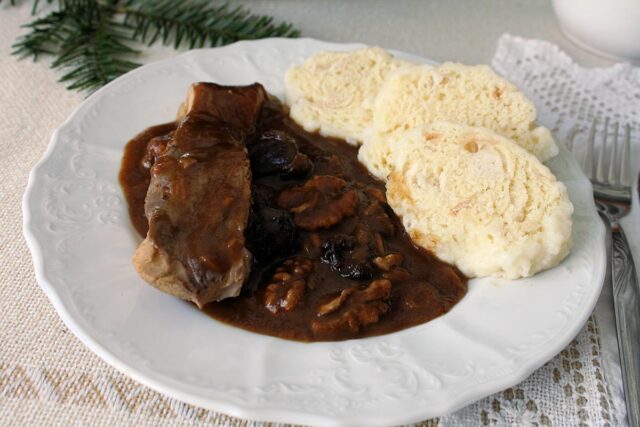 Staročeské vánoční recepty - Kapr na černo