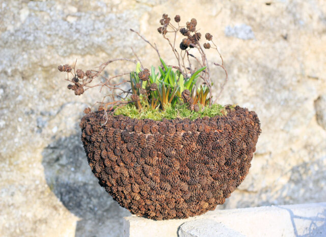 Jak ozvlášnit jarní nádoby