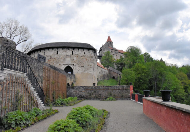 Vrchnostenská zahrada Pernštejn