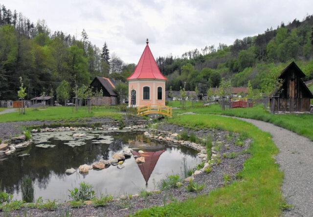 Vrchnostenská zahrada Pernštejn